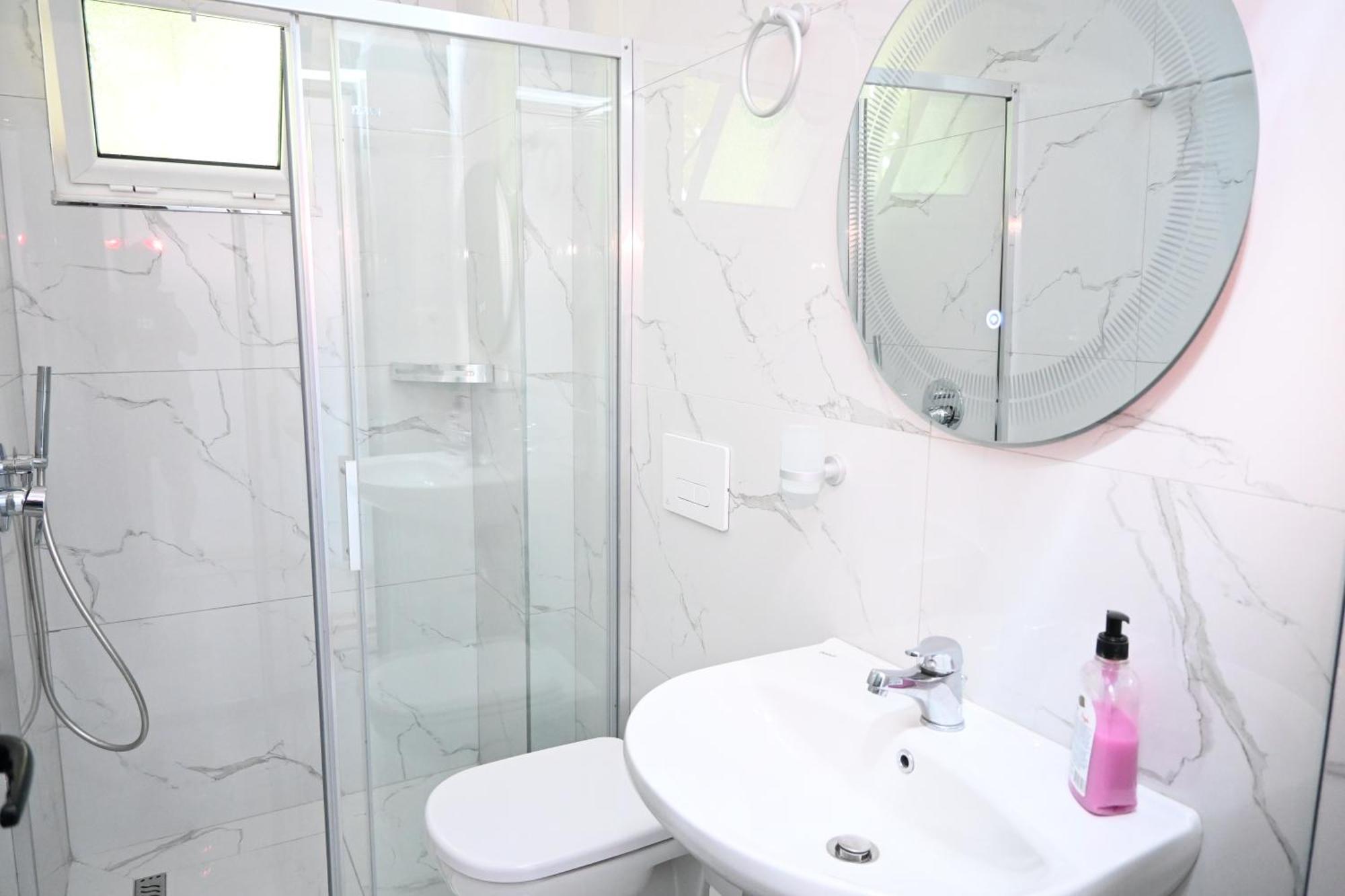 Apartament Luani Ksamil Phòng bức ảnh